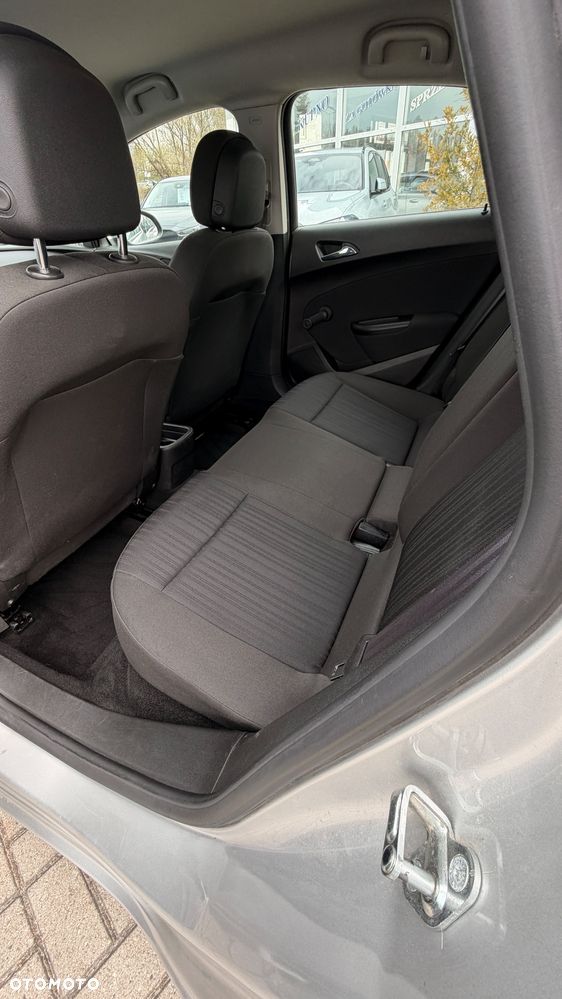 Opel Astra 1.4 T Cosmo - 20