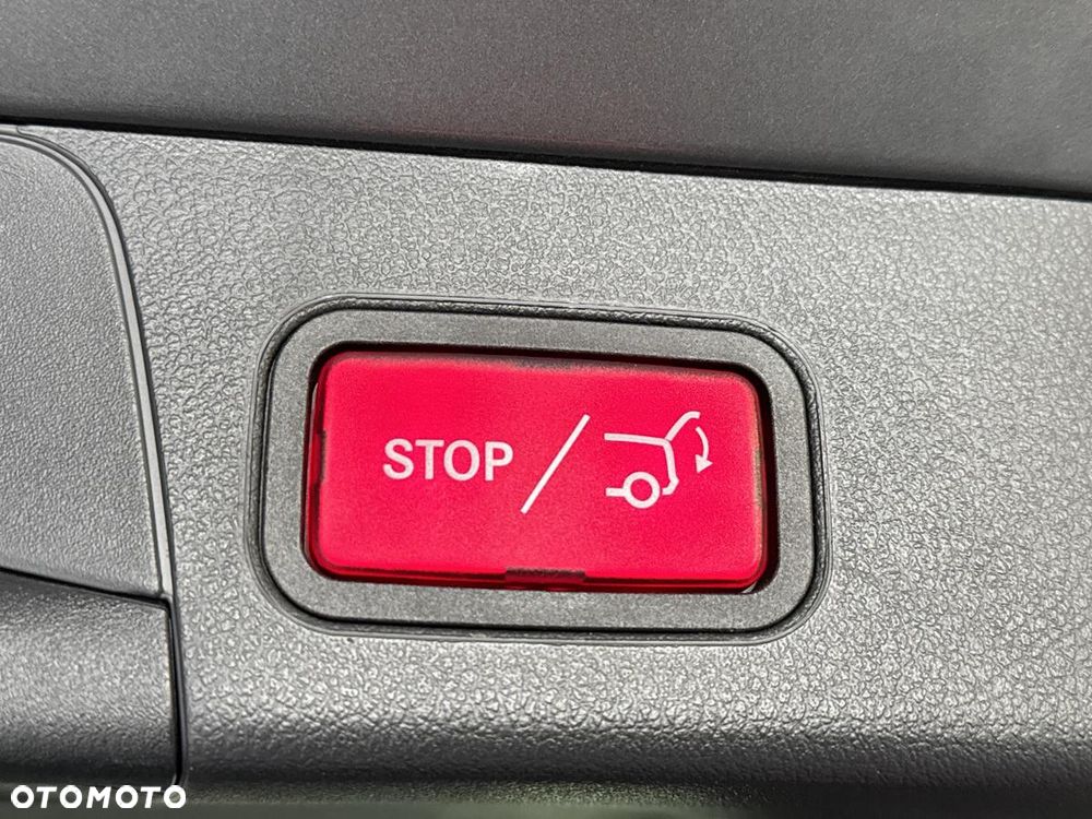 Mercedes-Benz Klasa B 200 d Progressive 8G-DCT - 24