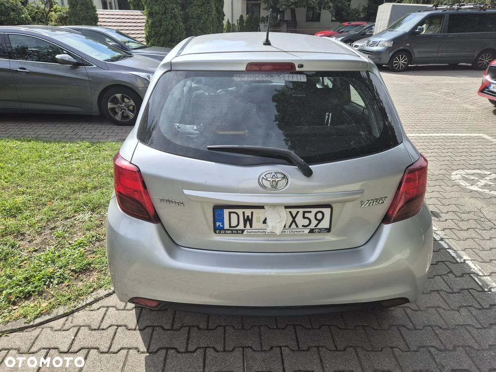Toyota Yaris 1.0 Active EU6 - 9