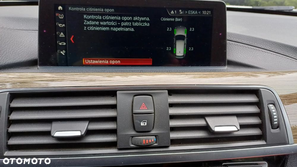 BMW Seria 3 318d Luxury Line - 19