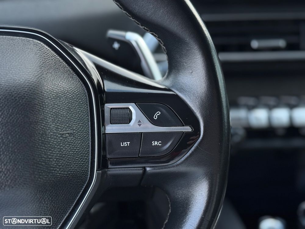 Peugeot 5008 1.5 BlueHDi Allure Pack EAT8 - 15