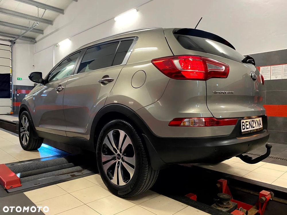 Kia Sportage 2.0 CVVT 2WD Automatik Vision - 9