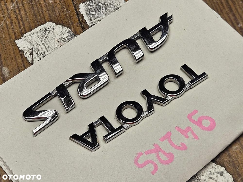 Napis Znaczek Emblemat Klapa Klapy Toyota Auris I 1 Lift - 7