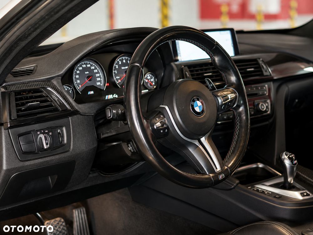 BMW M4 DKG - 4
