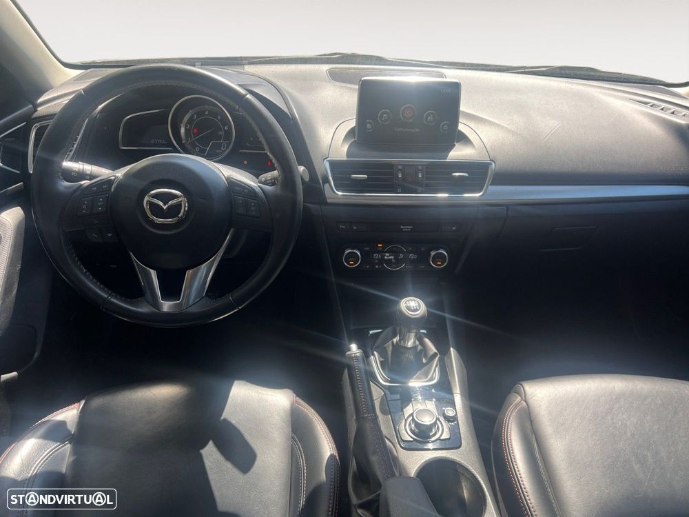 Mazda 3 1.5 Sky-D Excellence - 10