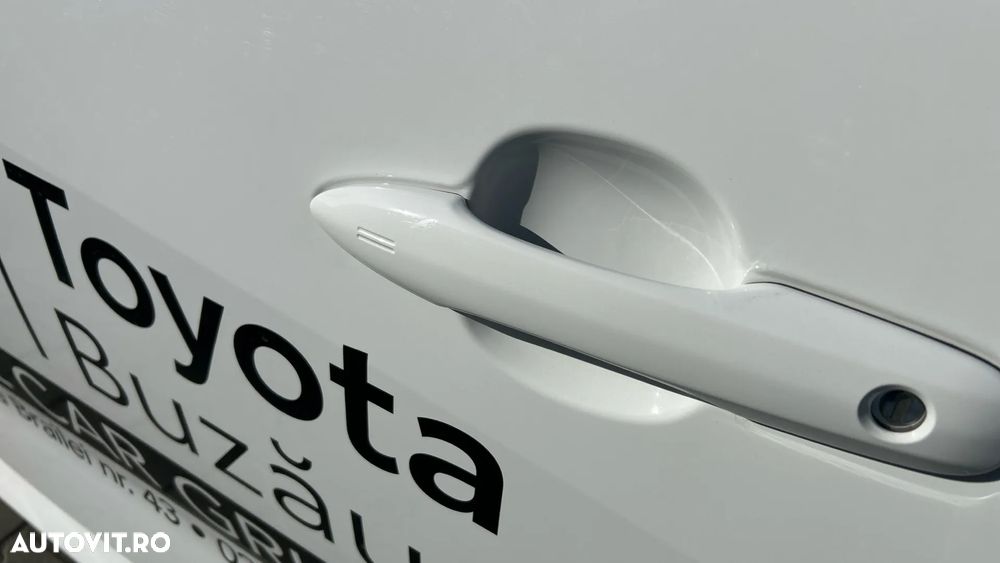 Toyota Yaris 1.5 VVT-i HSD Dynamic - 10