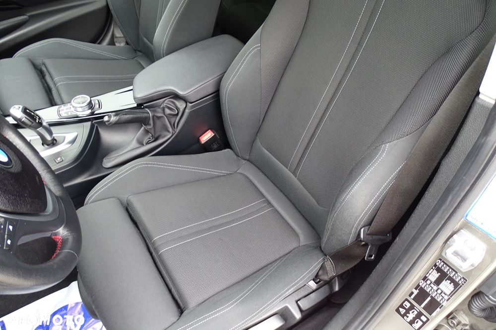 BMW Seria 3 320d xDrive Luxury Line sport - 19