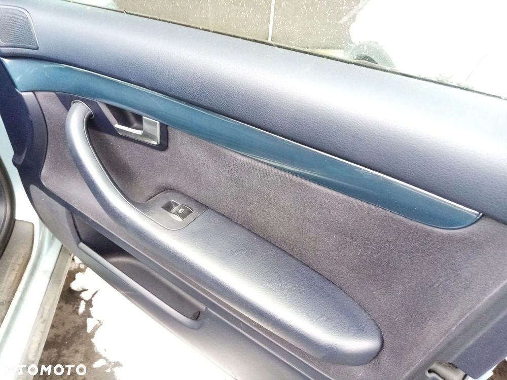 AUDI A4 B6 1.9 TDI AVB - BLOTNIK PRZÓD LEWY PRAWY LY7R - 23