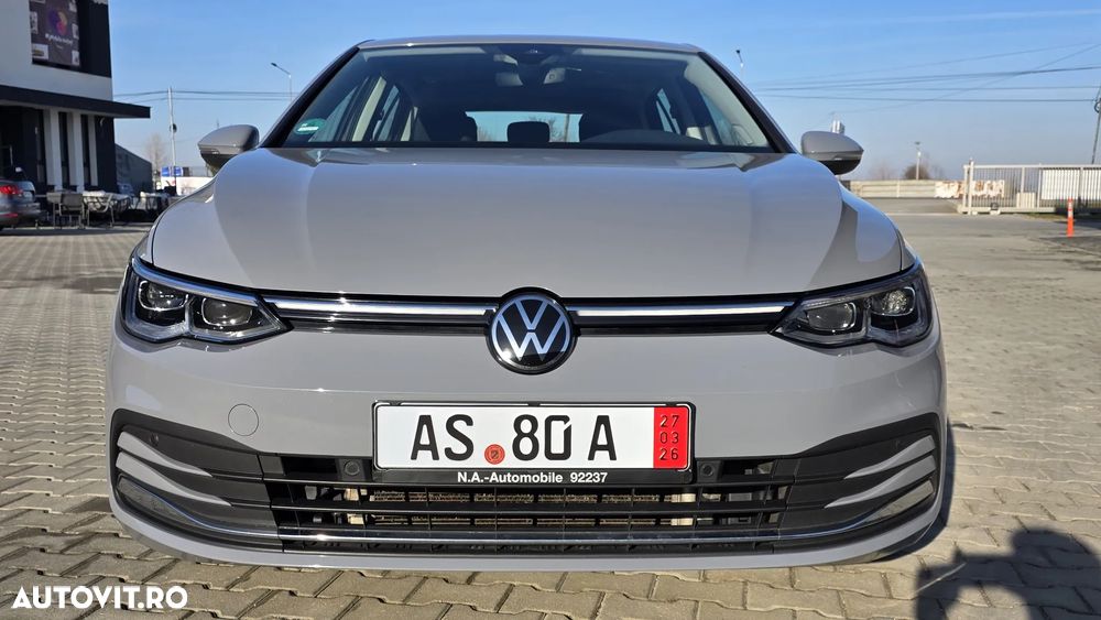 Volkswagen Golf Standard - 21