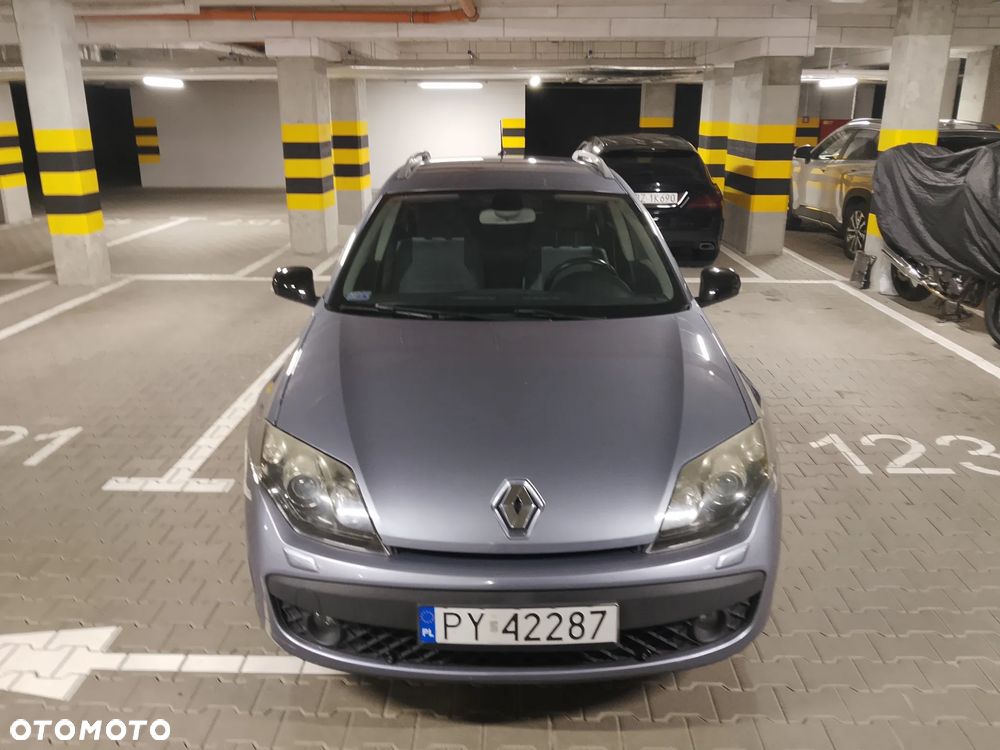Renault Laguna 2.0 DCi FAP GT - 12