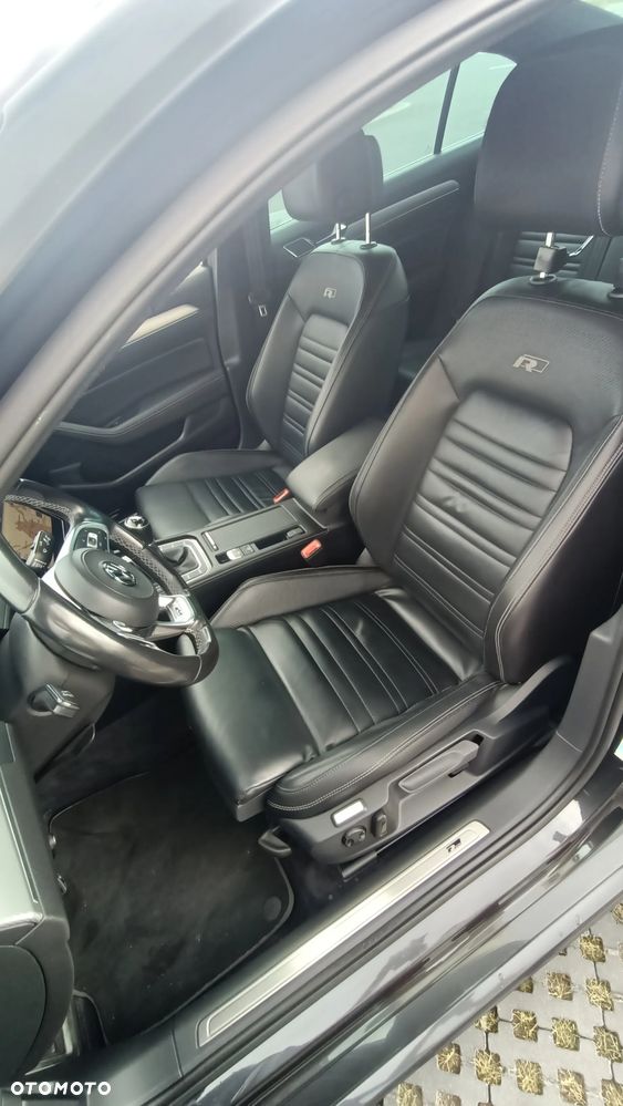 Volkswagen Passat 2.0 TDI BMT Highline - 30