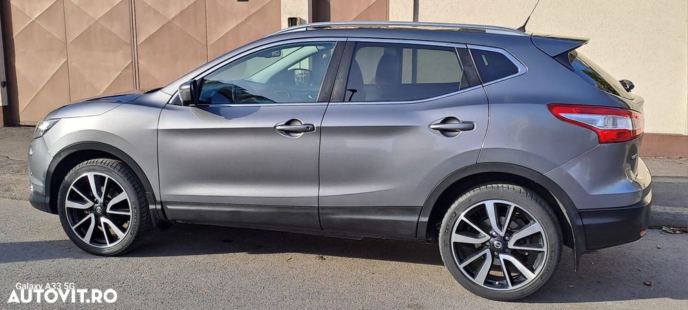 Nissan Qashqai 1.6 DCI Xtronic TEKNA - 1