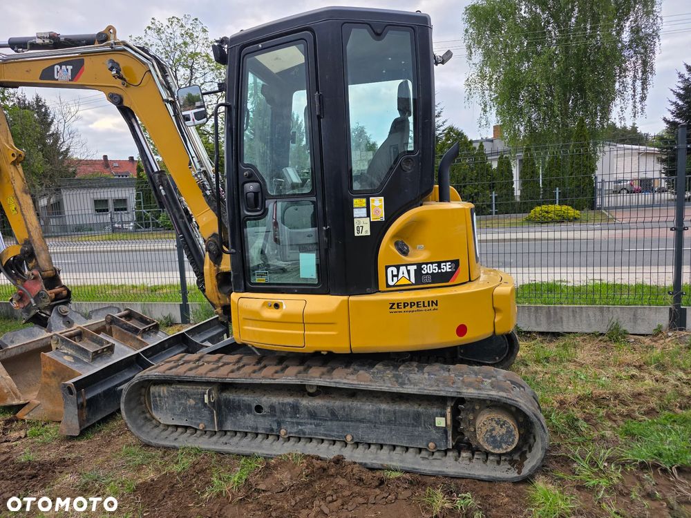 Caterpillar CAT 305 - 2