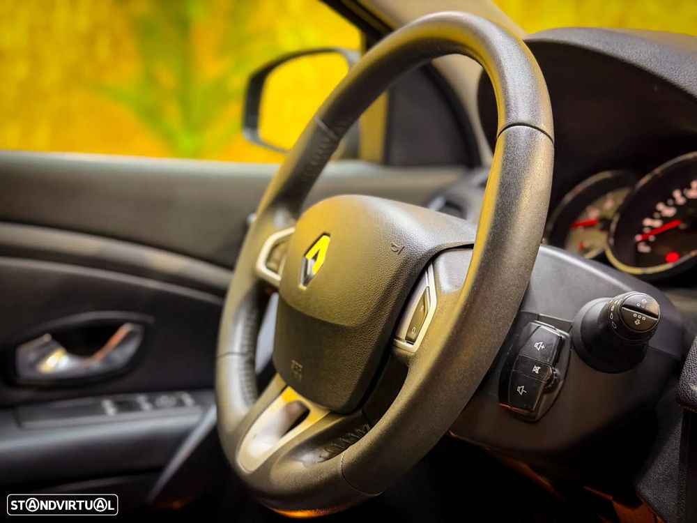 Renault Mégane Coupe 1.5 dCi GT Line SS - 13