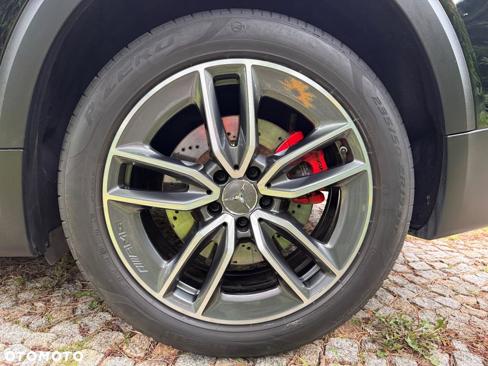 Mercedes-Benz GLB AMG 35 4-Matic - 18