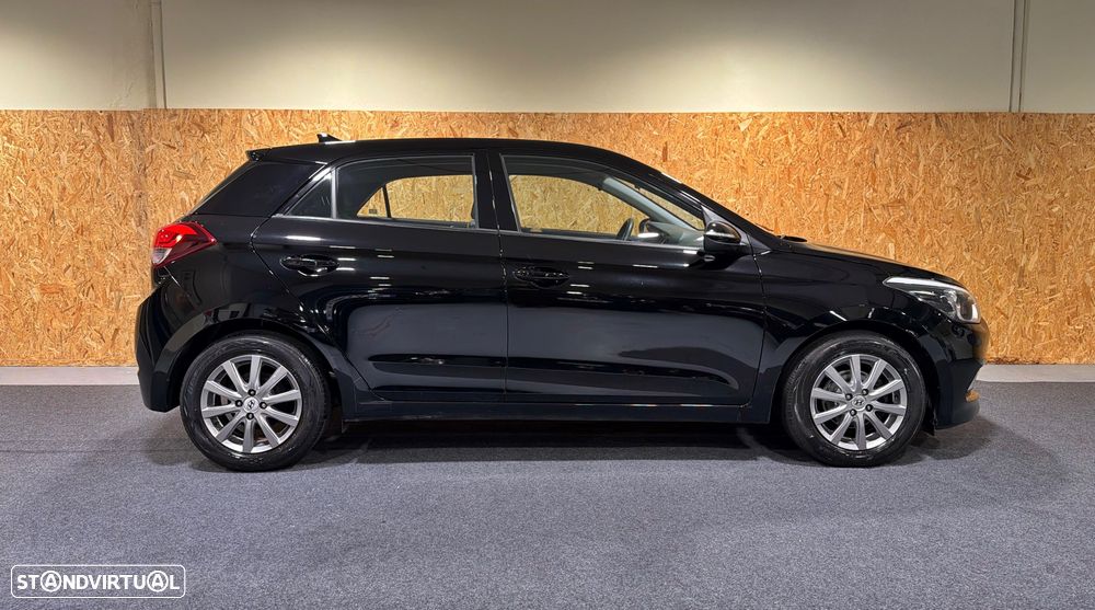 Hyundai i20 1.2 Access Plus - 4