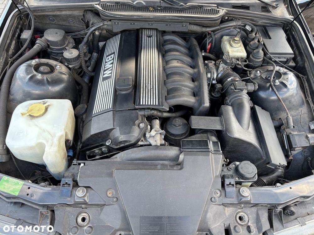 BMW Seria 3 - 15