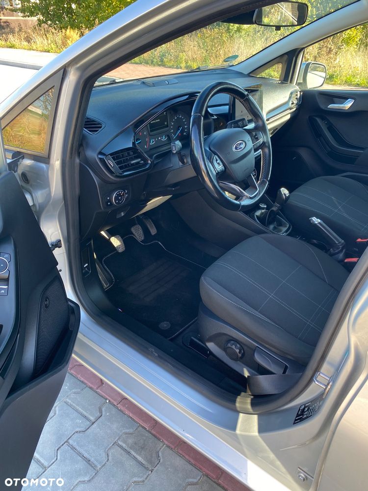 Ford Fiesta - 16