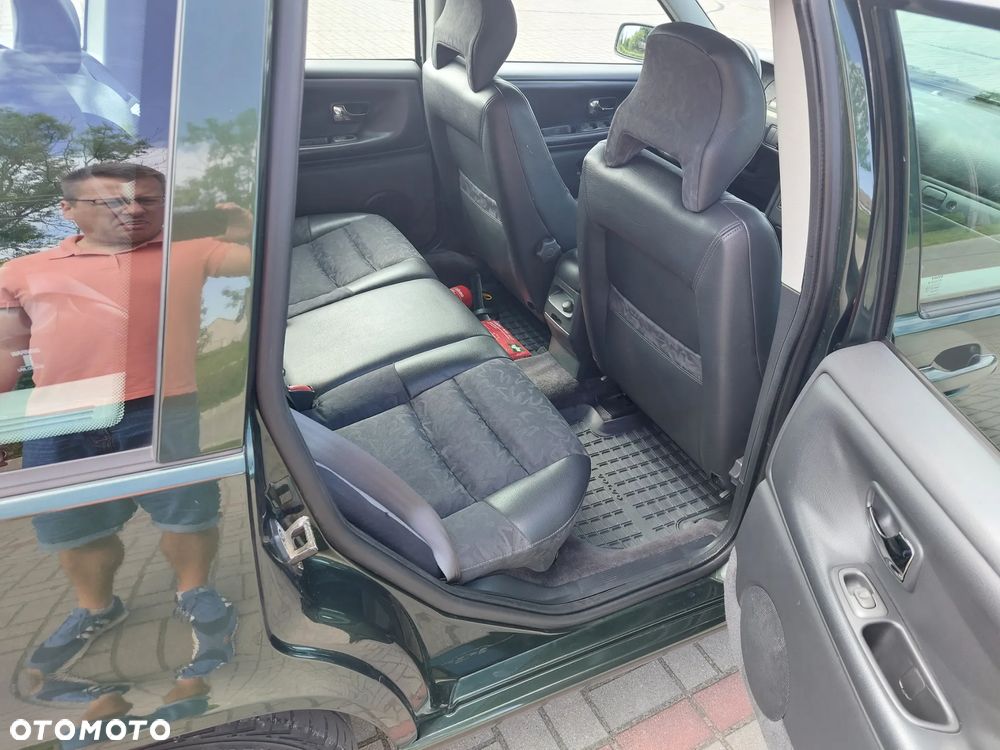 Volvo V70 2.4 - 18