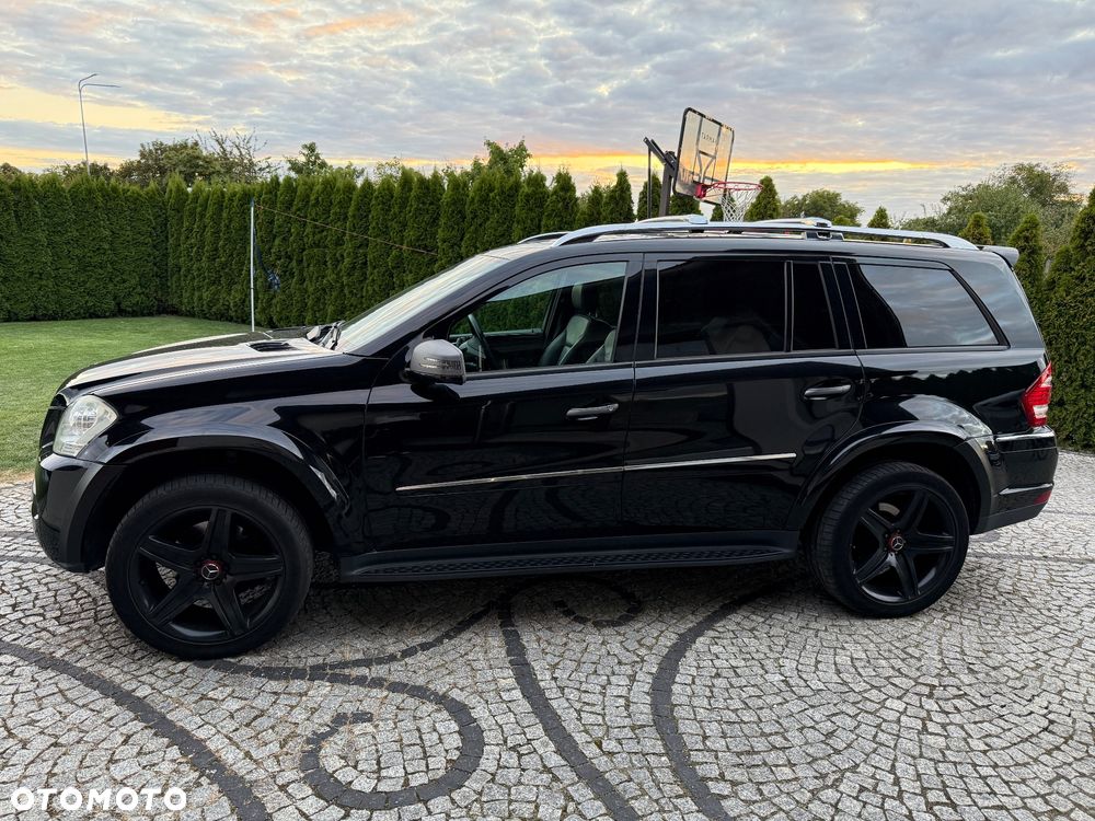 Mercedes-Benz GL 450 CDI DPF 4Matic 7G-TRONIC - 3
