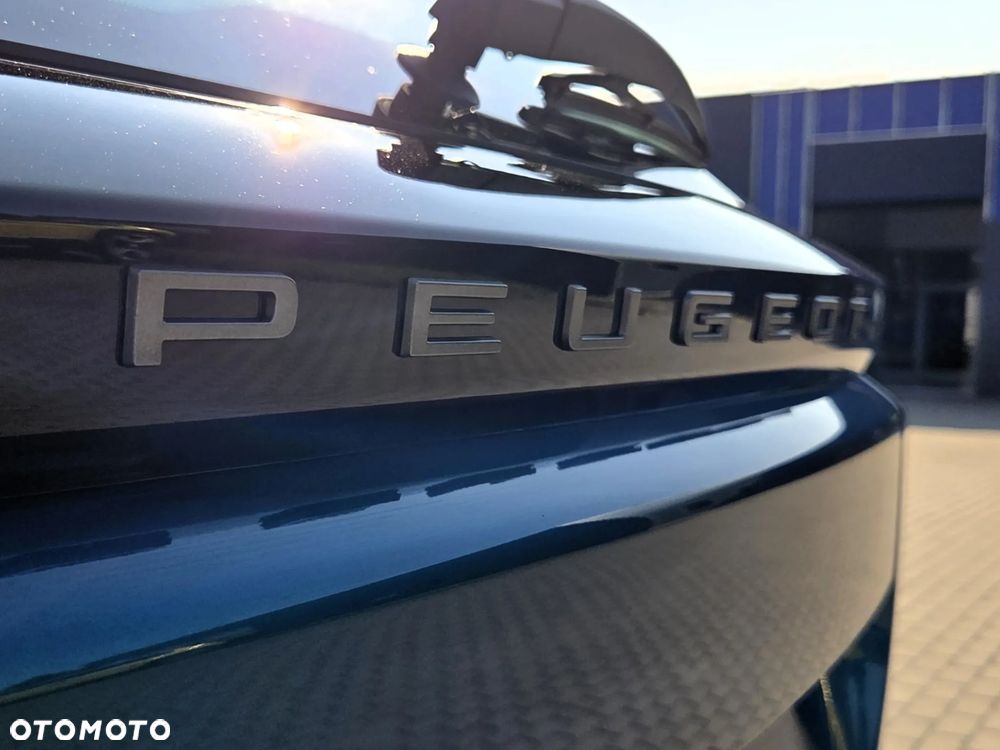 Peugeot 2008 1.2T Edition S&S - 12