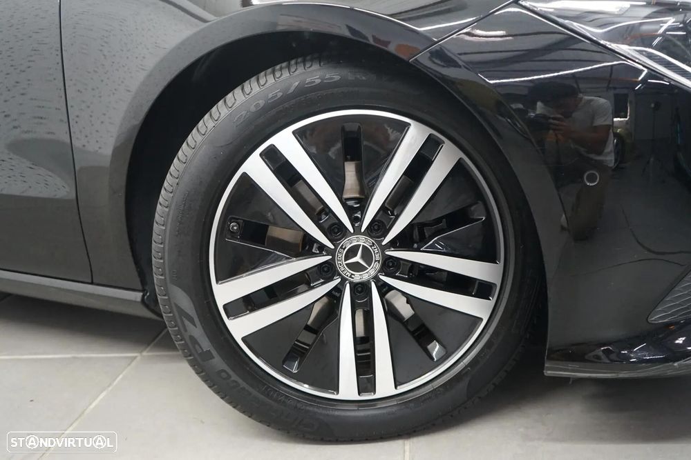 Mercedes-Benz CLA 180 d Shooting Brake Style Aut. - 9