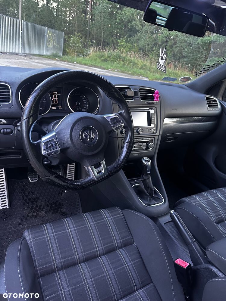 Volkswagen Golf 2.0 TDI DPF GTD - 11