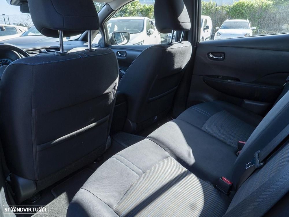 Nissan Leaf 40 kWh N-Connecta - 24