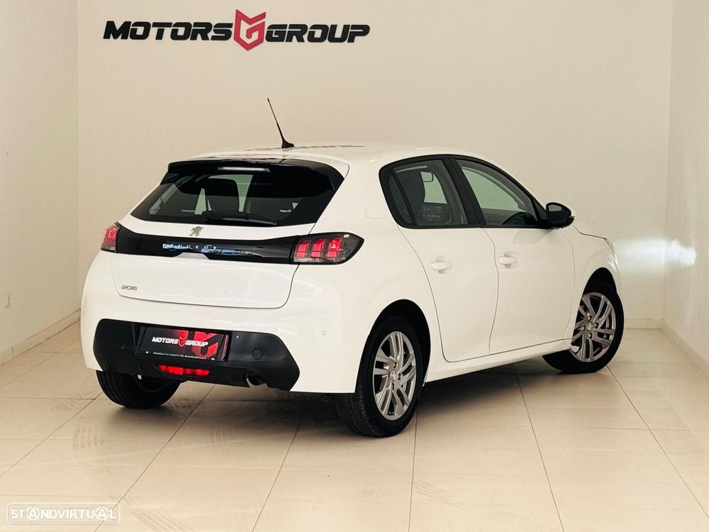 Peugeot 208 1.2 PureTech Allure Pack EAT8 - 18