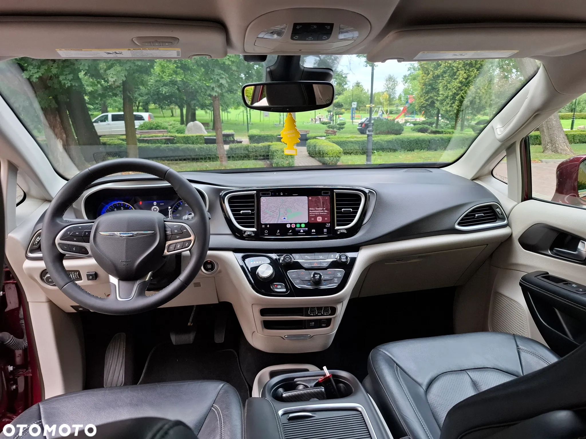 Chrysler Pacifica - 20