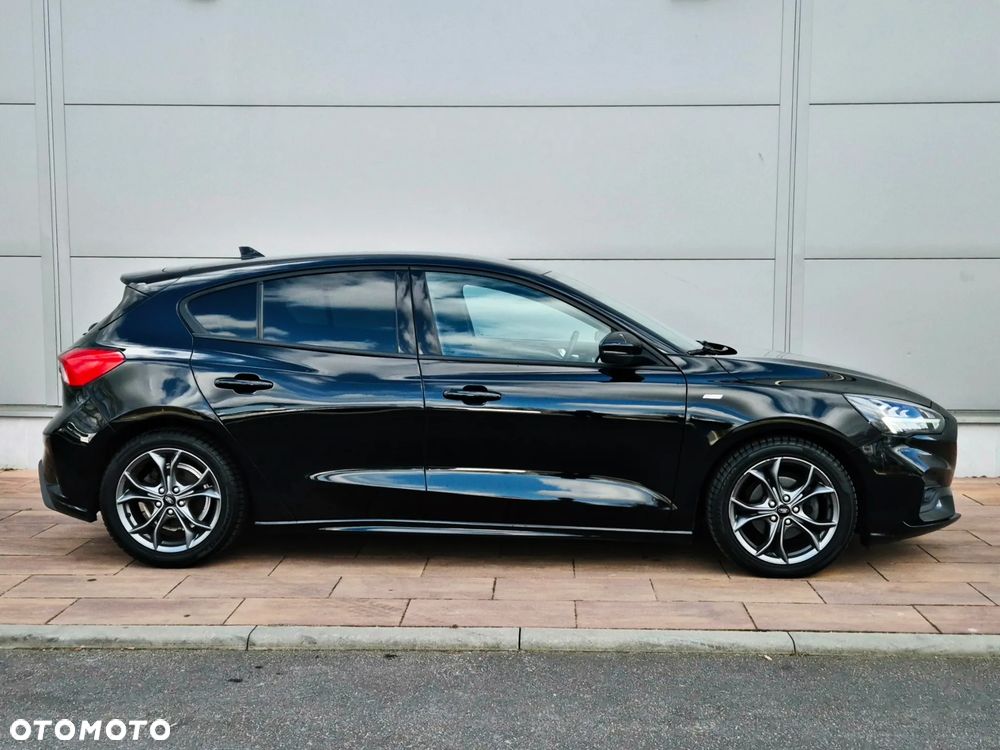 Ford Focus 1.5 EcoBoost ST-Line - 8