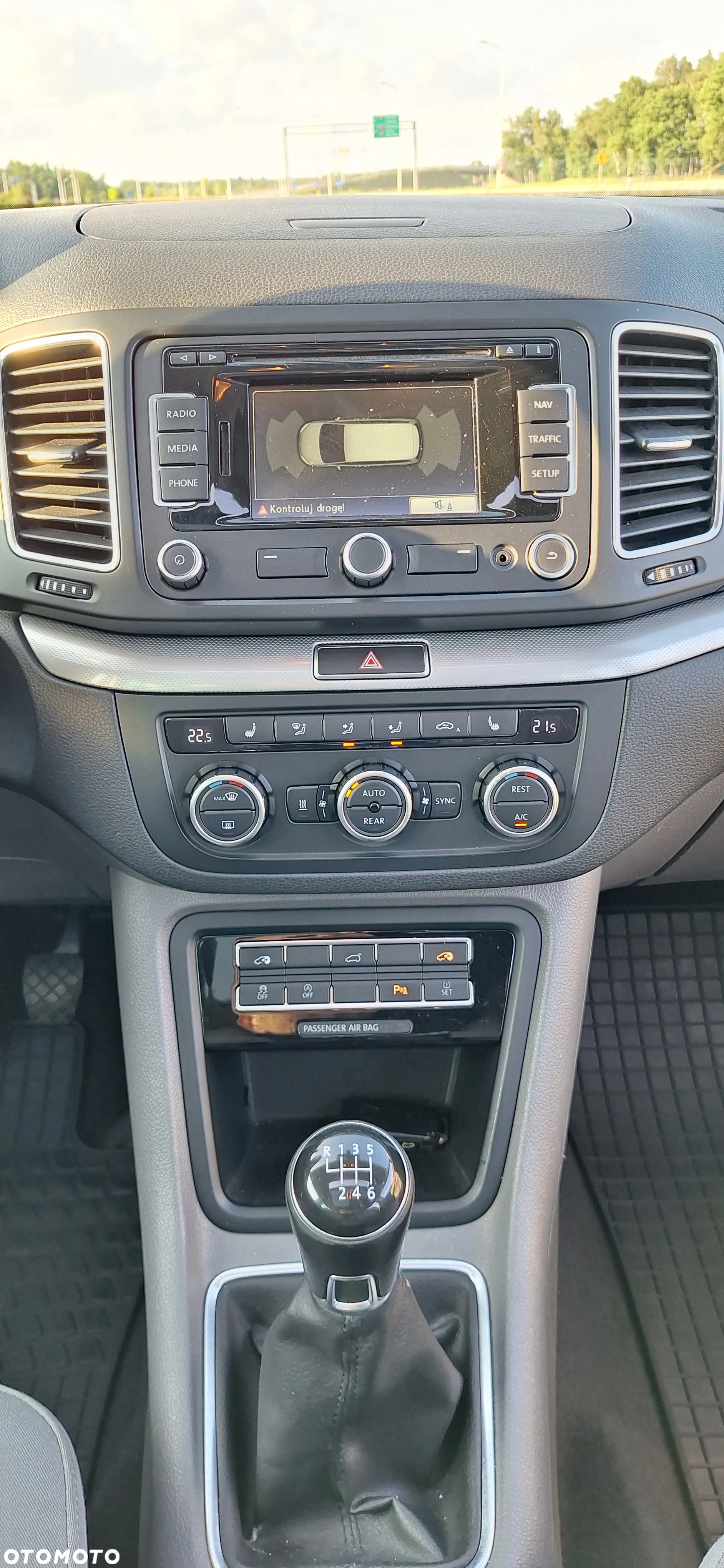Volkswagen Sharan 2.0 TDI Comfortline - 16