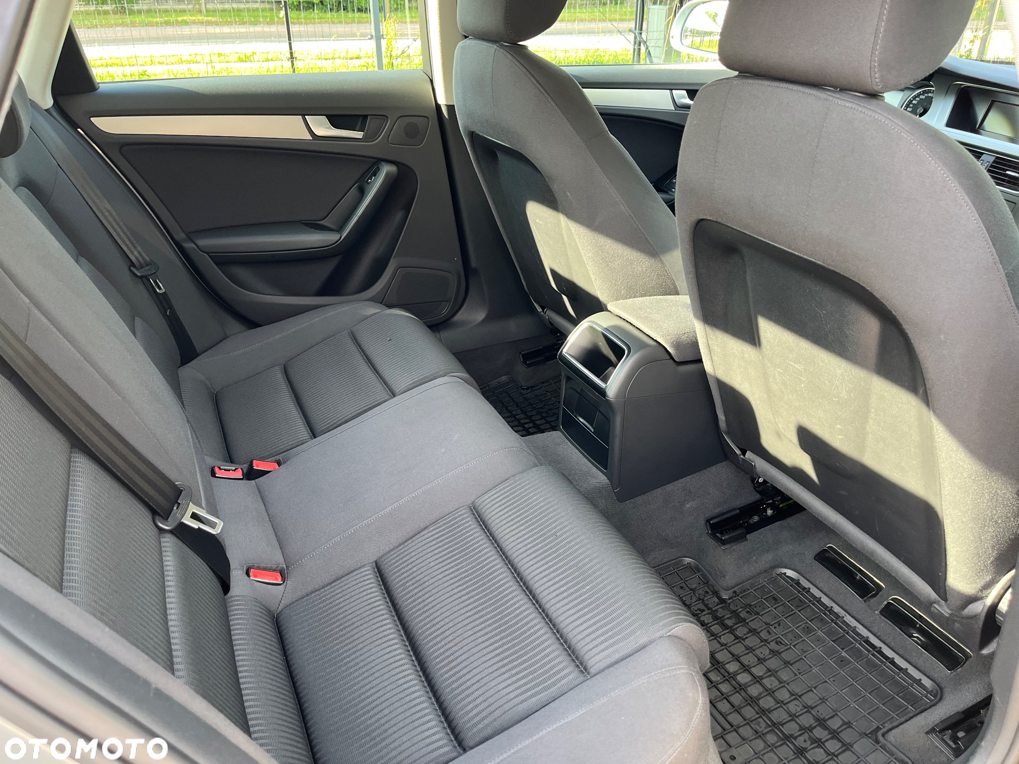 Audi A4 2.0 TDI - 14