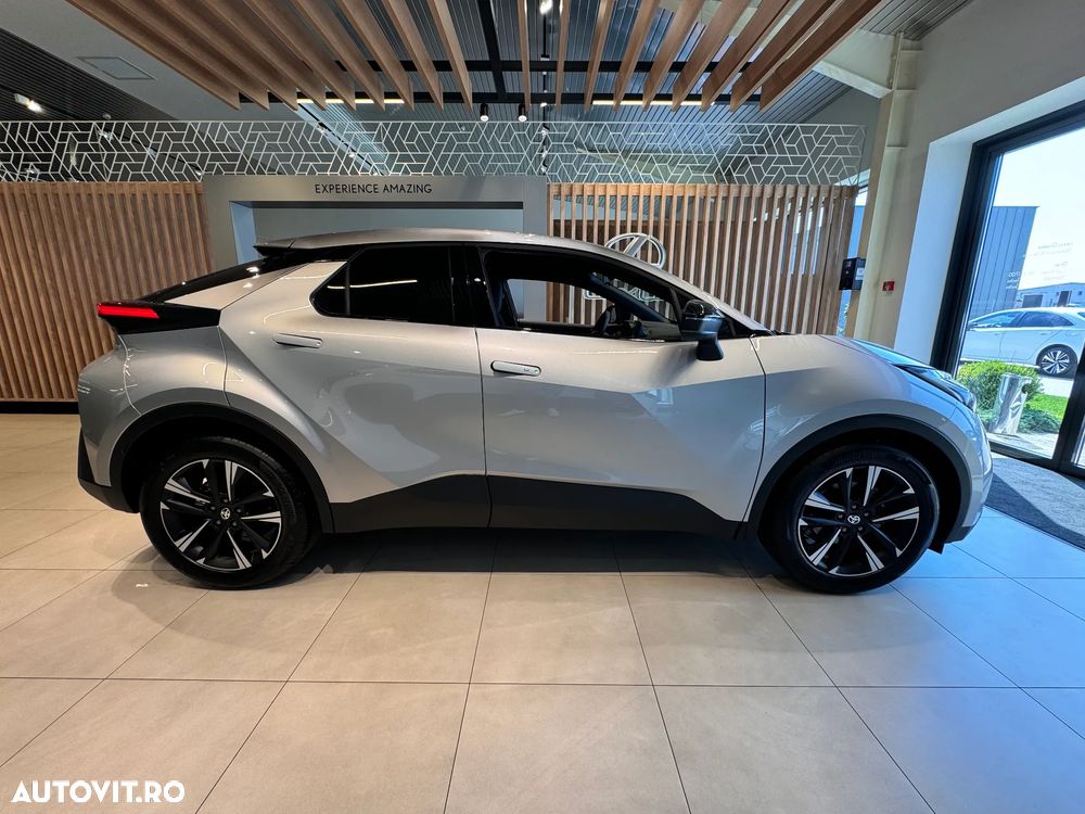 Toyota C-HR 1.8 HEV 140 CP 4x2 CVT Dynamic - 8