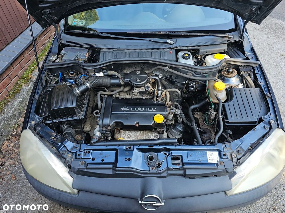 Opel Corsa 1.2 16V Comfort - 4