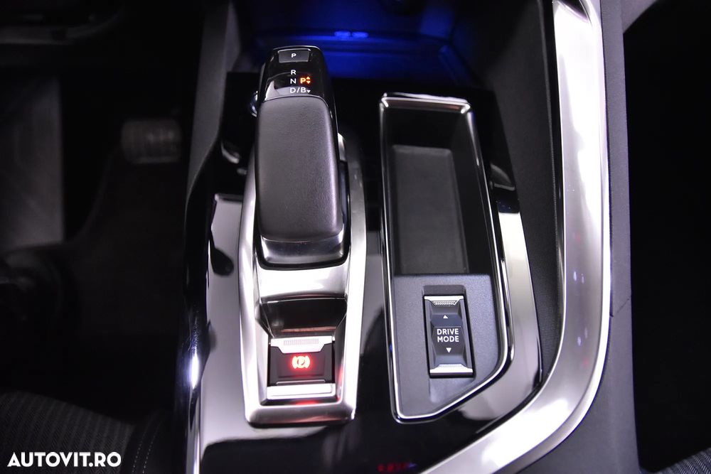 Peugeot 3008 - 14