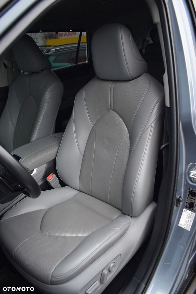 Toyota Highlander - 13