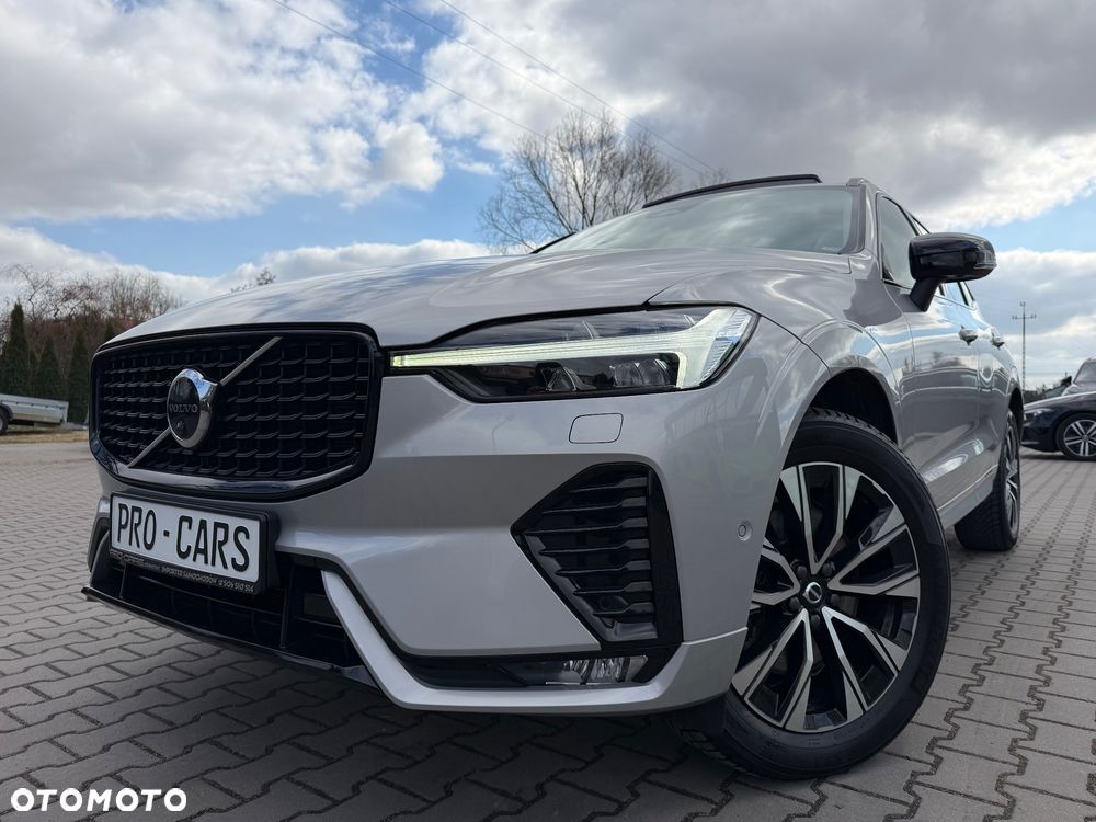 Volvo XC 60 B4 D Plus Dark - 3