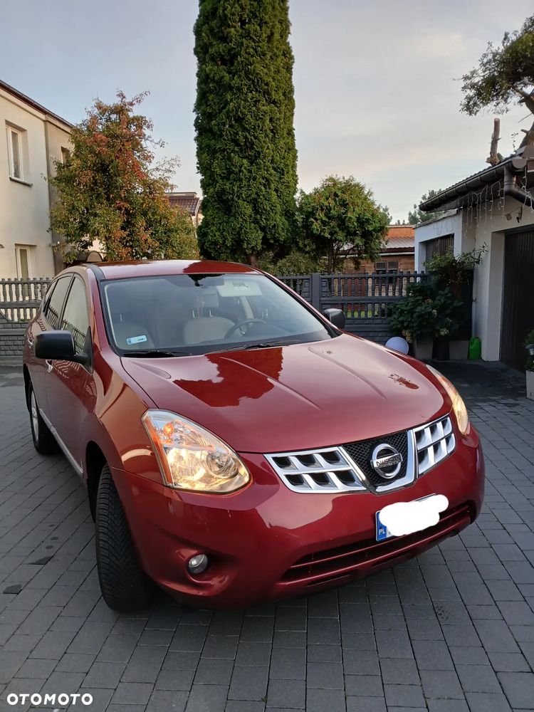 Nissan Rogue - 2
