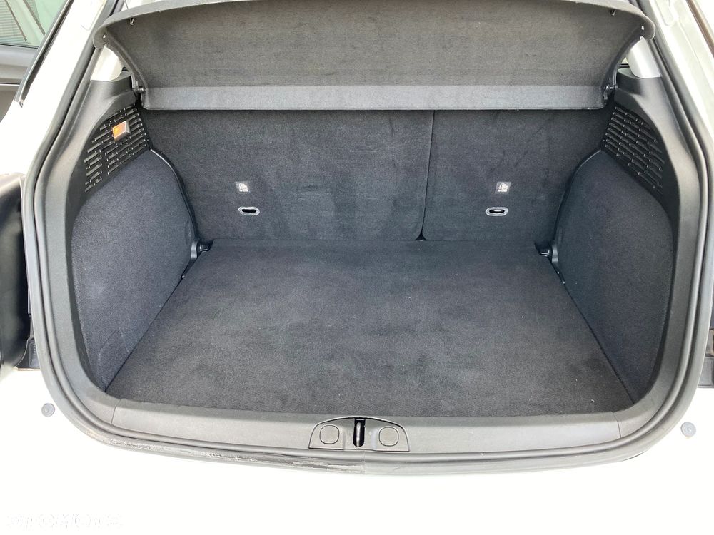 Fiat 500X 1.5 T4 Hybrid Sport DCT - 17