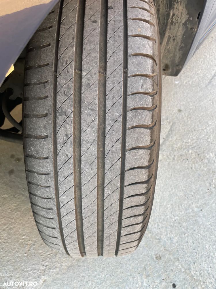 Dacia Sandero TCe 90 S&S Laureate - 10