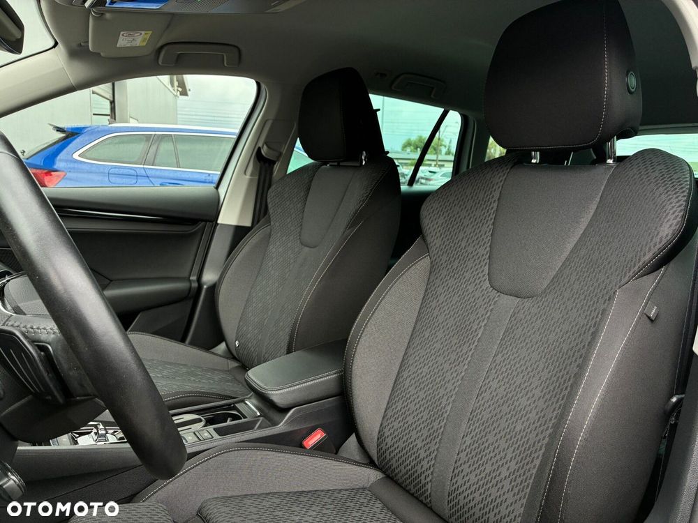 Skoda Octavia 2.0 TDI Style DSG - 11