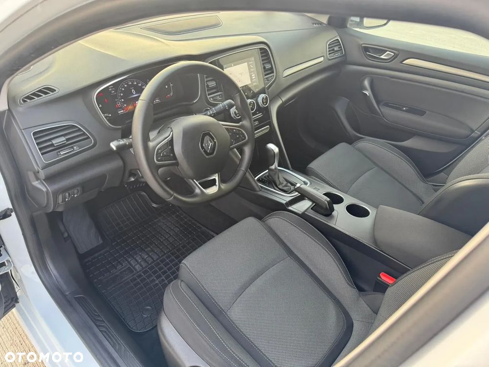 Renault Megane - 8