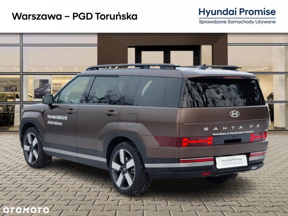 Hyundai Santa Fe - 4