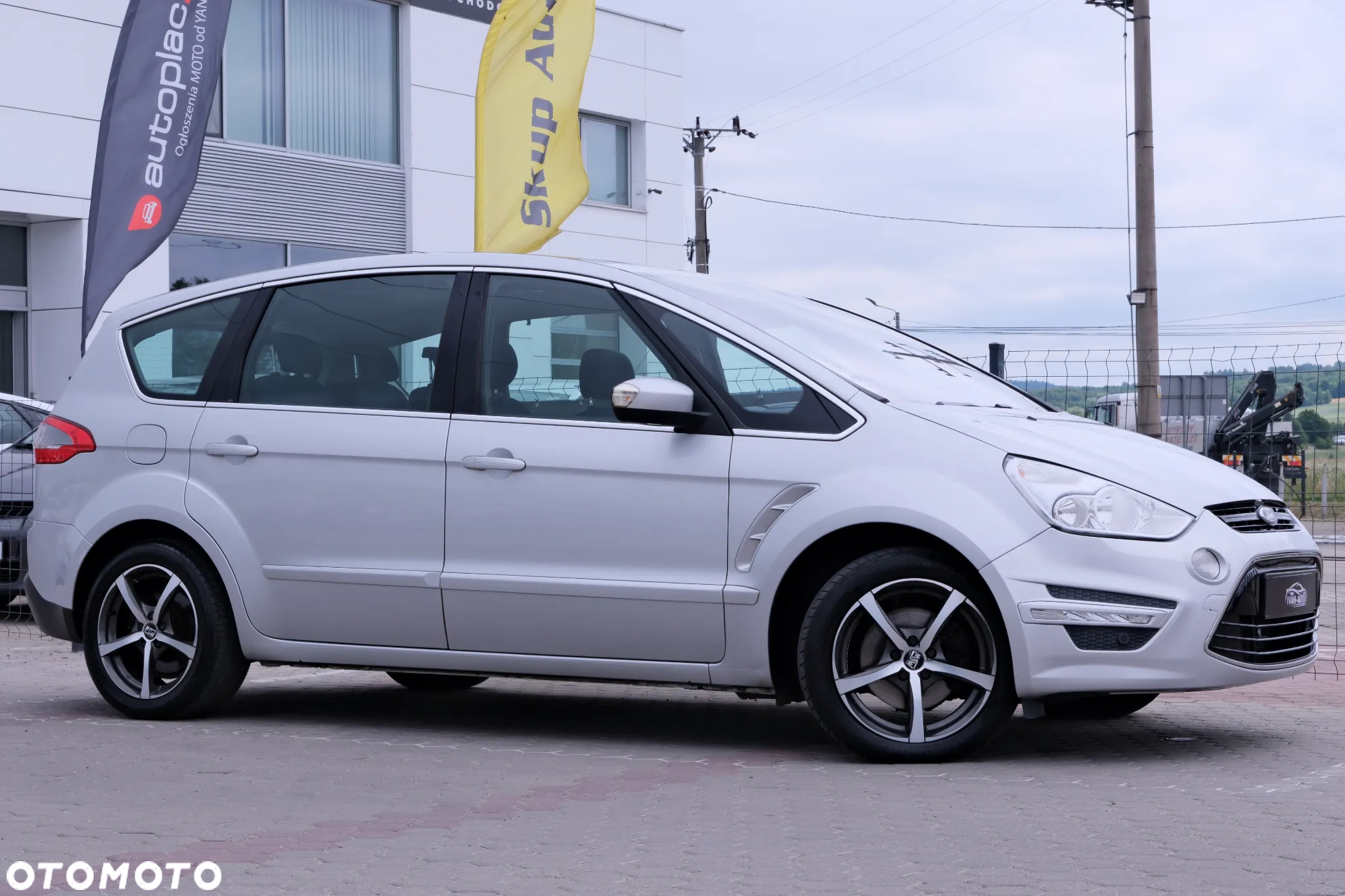 Ford S-Max 2.0 TDCi DPF Titanium - 4