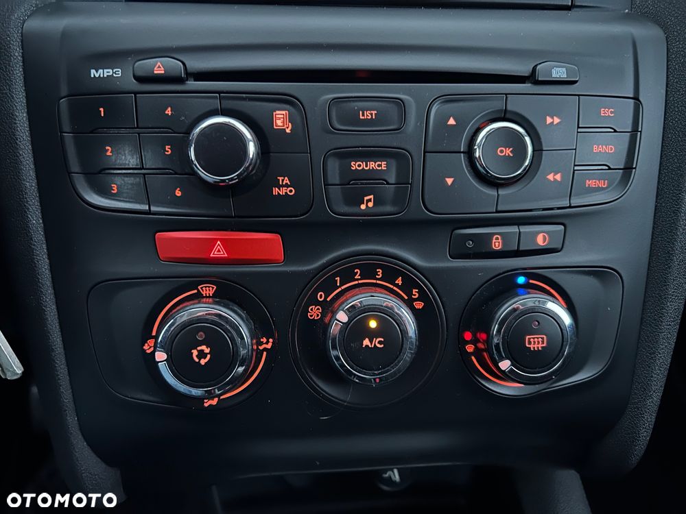 Citroën C4 1.4 VTi Attraction - 30