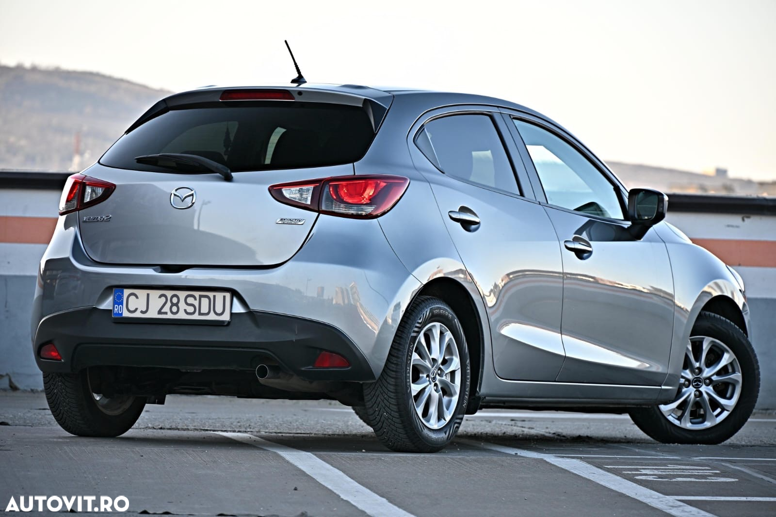 Mazda 2 CD105 Attraction - 3