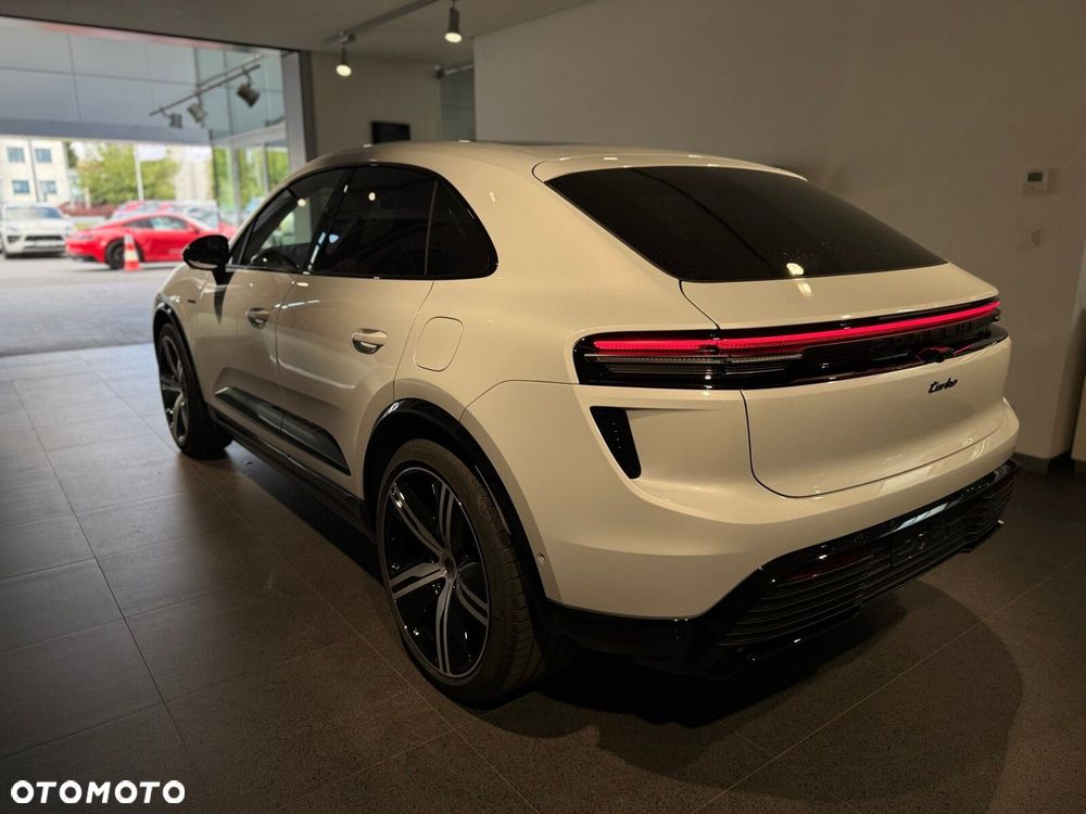 Porsche Macan - 6