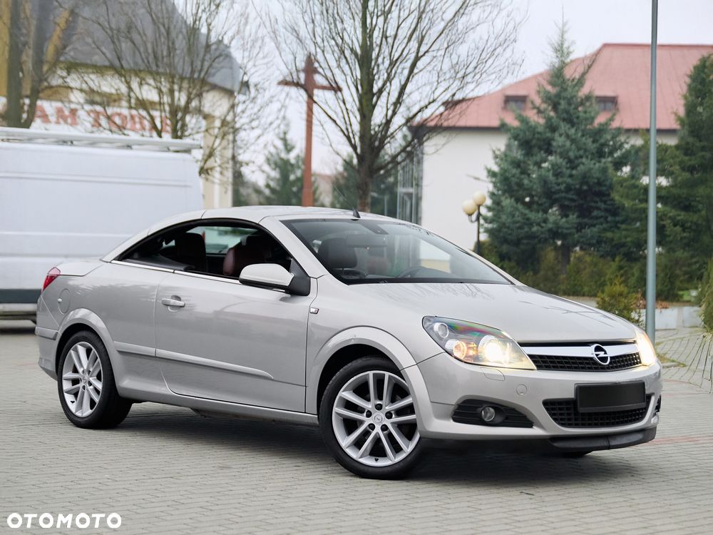 Opel Astra - 1