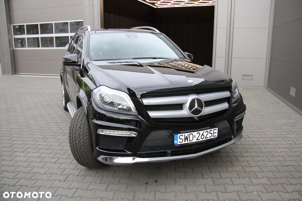Mercedes-Benz GL - 12